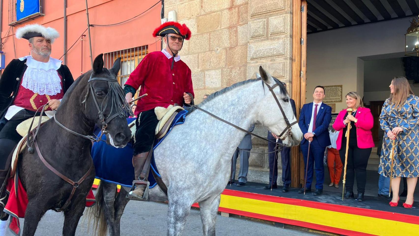 Cortejo de las Mondas 2023. Foto: Twitter @fmartinezarroyo.