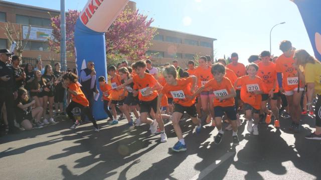 Arranca la IV Carrera Solidaria en Valdemoro.