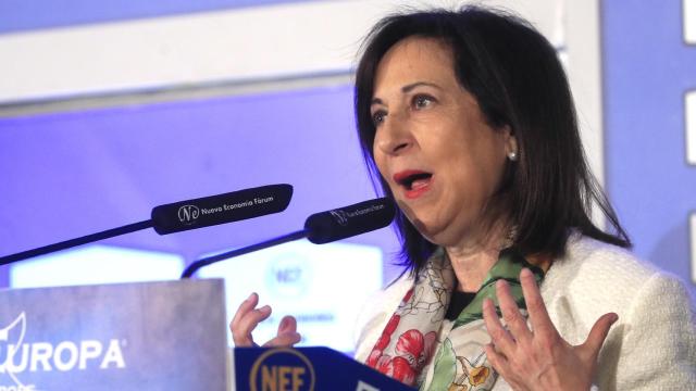 La ministra de Defensa, Margarita Robles, este lunes en el desayuno de Nueva Economía Fórum en Madrid.