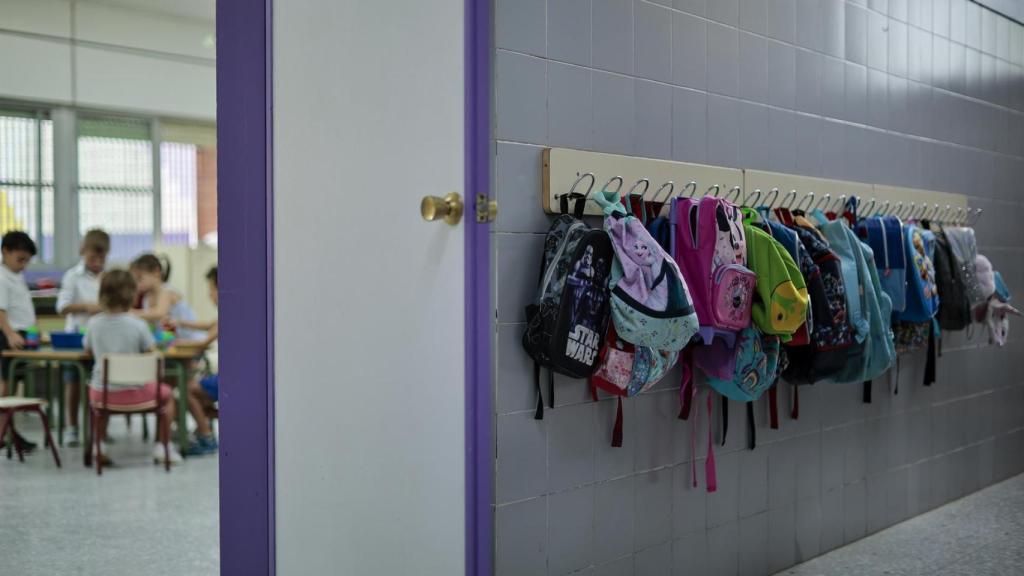 Imagen de archivo del interior de un colegio.