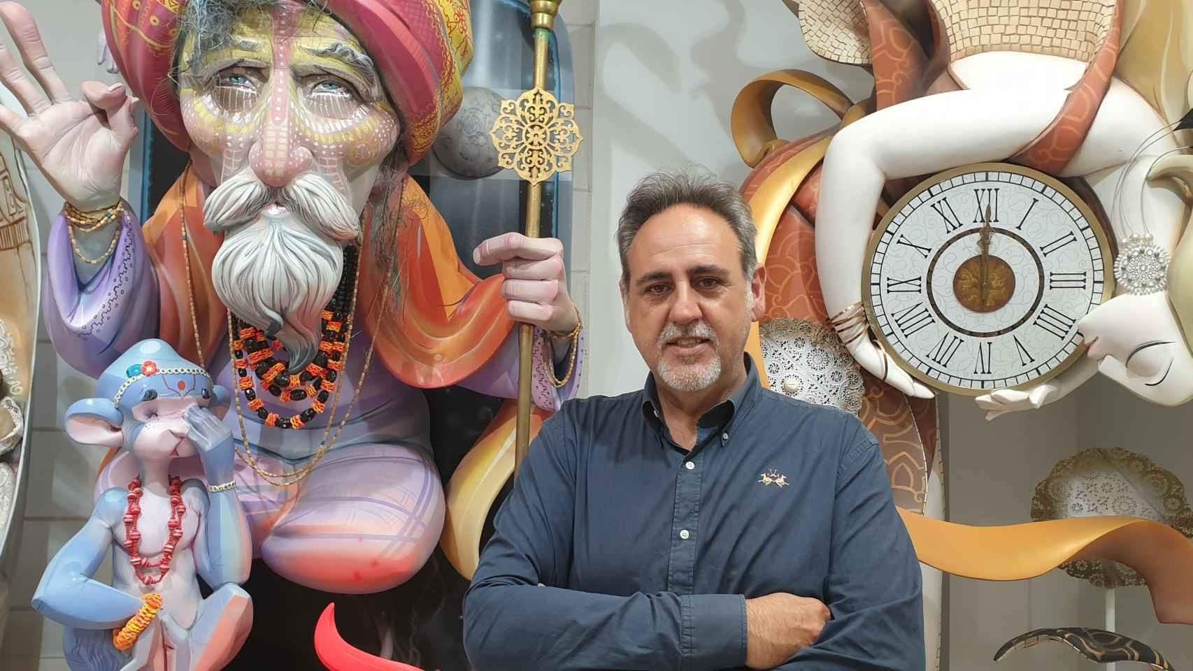 El concejal Manuel Jiménez, en la Casa de la Festa.