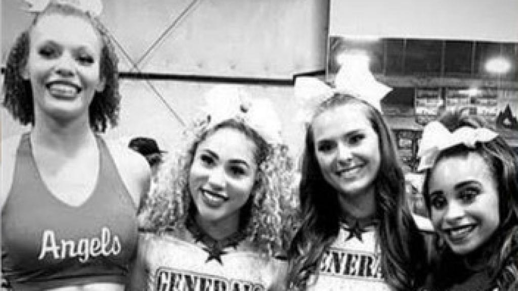 De izquierda a derecha, Keyona, Payton Washington (herida de gravedad), Heather y  Genesis.