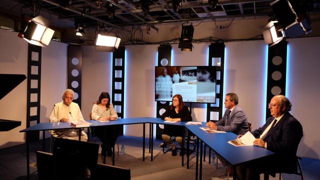 Presentación de la 'Asociación Iqbal Masih contra la esclavitud' con la participación de Eshan Khan, liberador del niño esclavo Iqbal Masih; el presidente del Consejo Económico y Social de Castilla y León, Enrique Cabero y el presidente de la Asociación, José Luis Muñoz Ruano