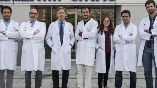 El equipo de José A. Obeso y Javier Blesa en HM Hospitales.