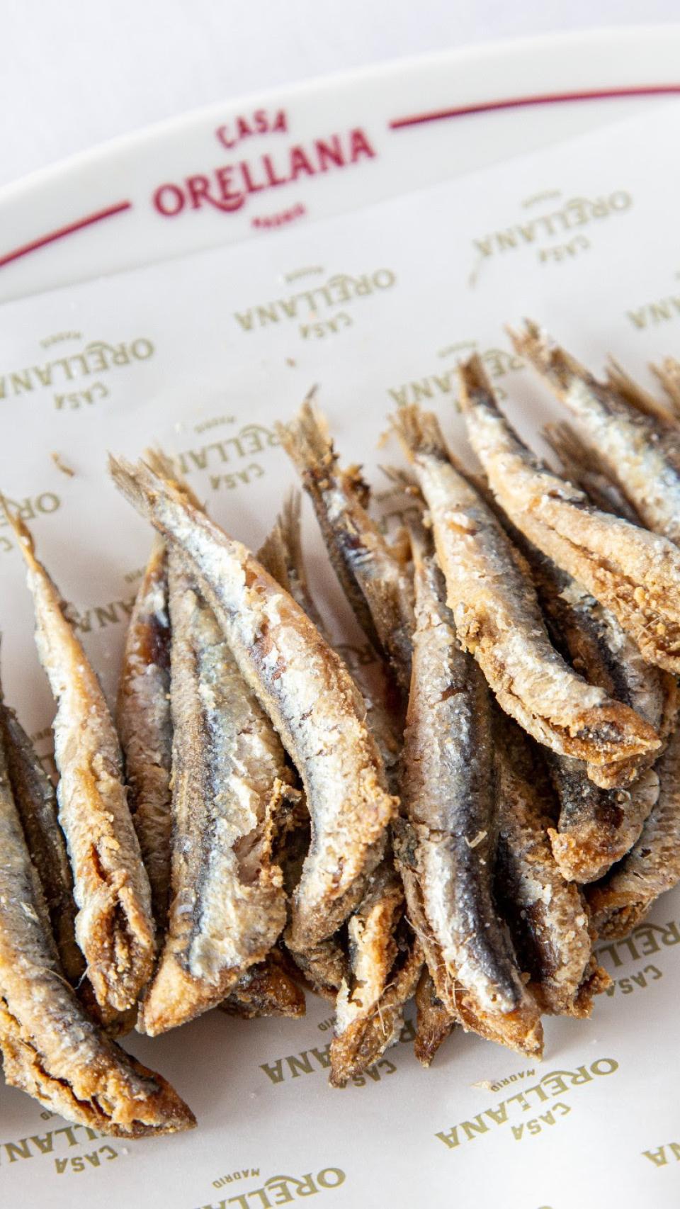 Los boquerones fritos de Casa Orellana, un clásico andaluz.