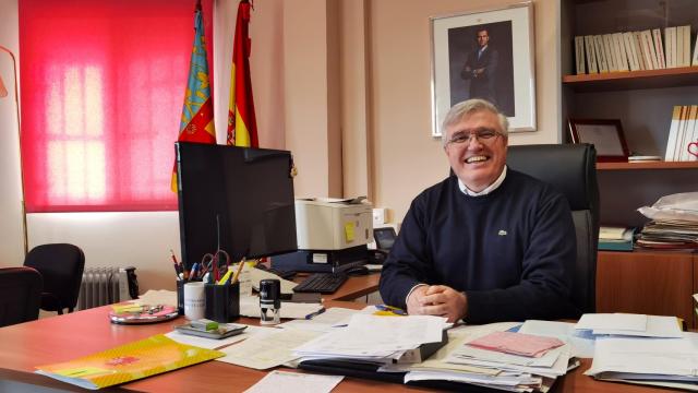 Santiago de las Heras es el director del centro penitenciario de Alicante.