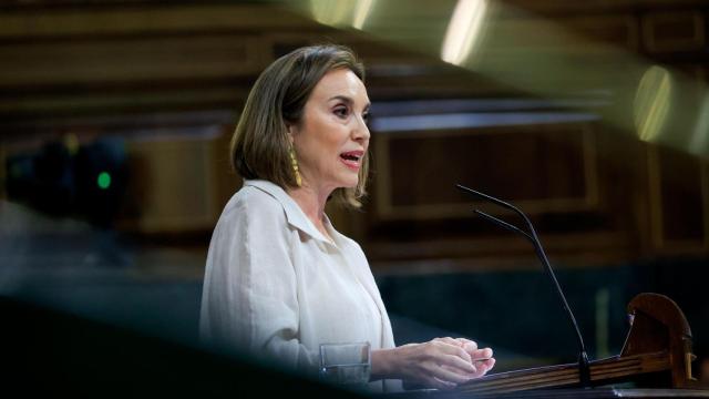 La portavoz del PP en el Congreso, Cuca Gamarra, este jueves en la tribuna de la Cámara Baja.