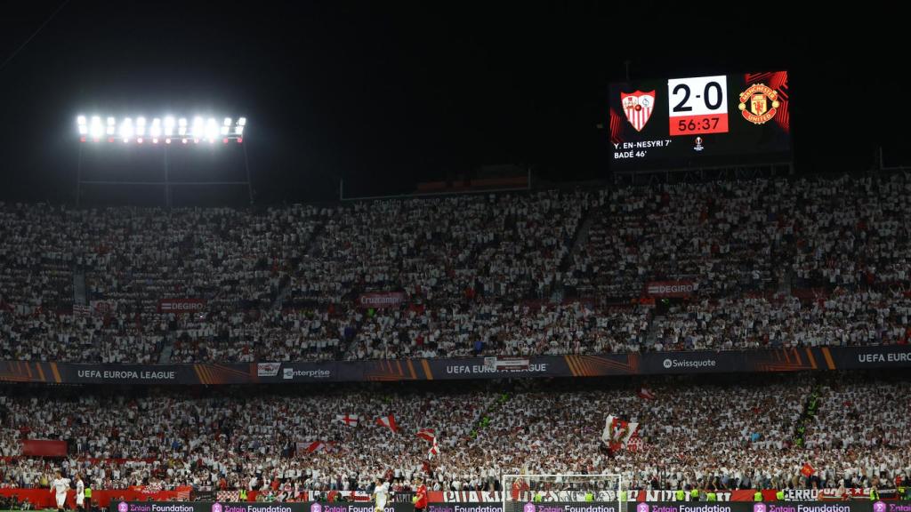 El Sánchez Pizjuán, lleno hasta la bandera.