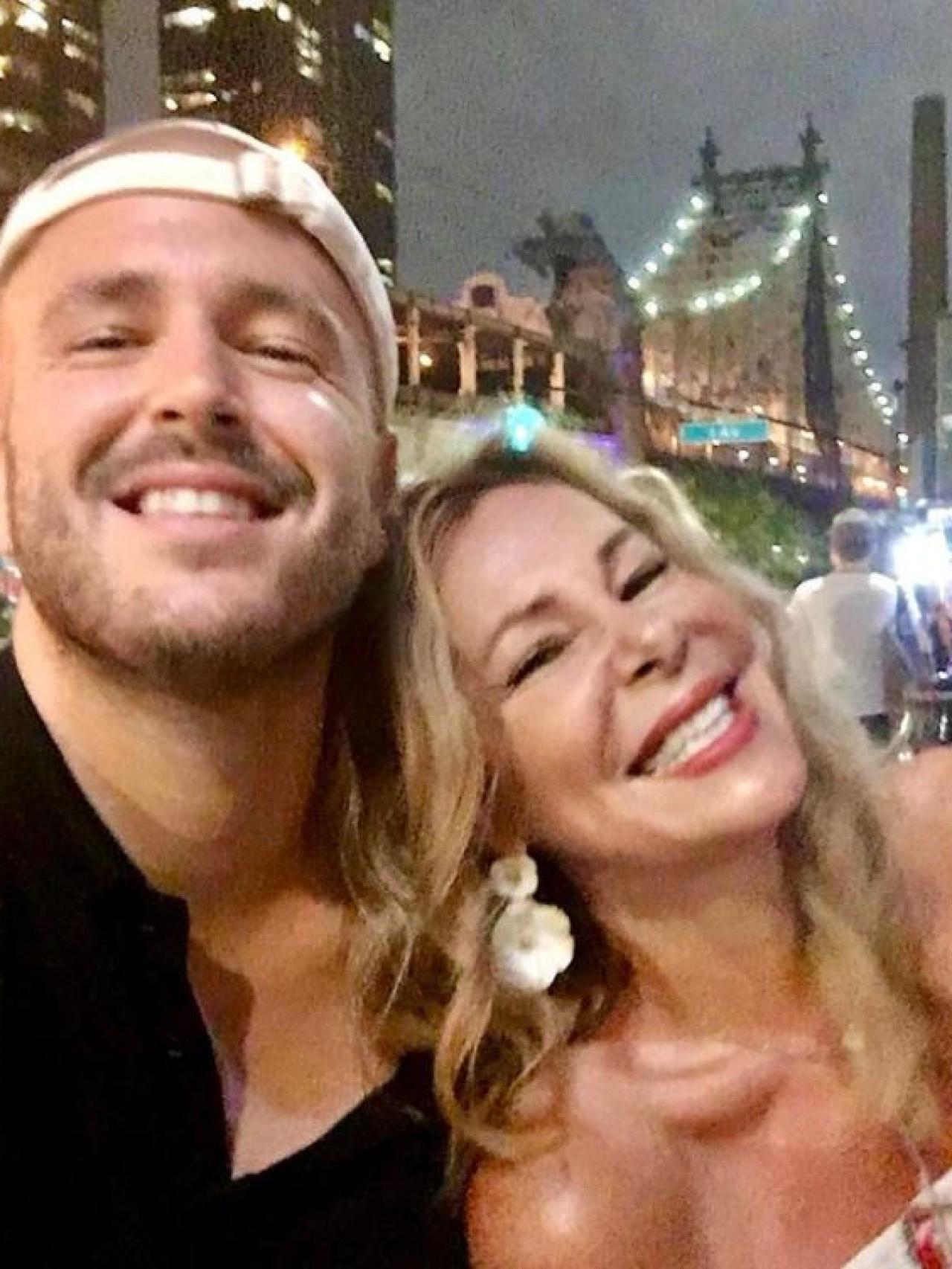 Ana Obregón y su hijo Aless en una imagen tomada durante su estancia en Nueva York.