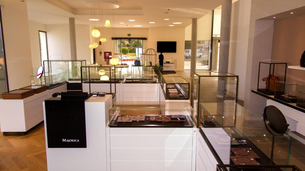 El interior de una de las tiendas de la factoría.