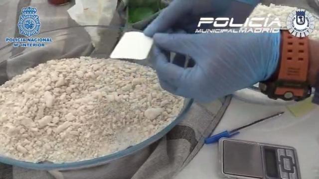 Sustancias incautadas por los agentes.