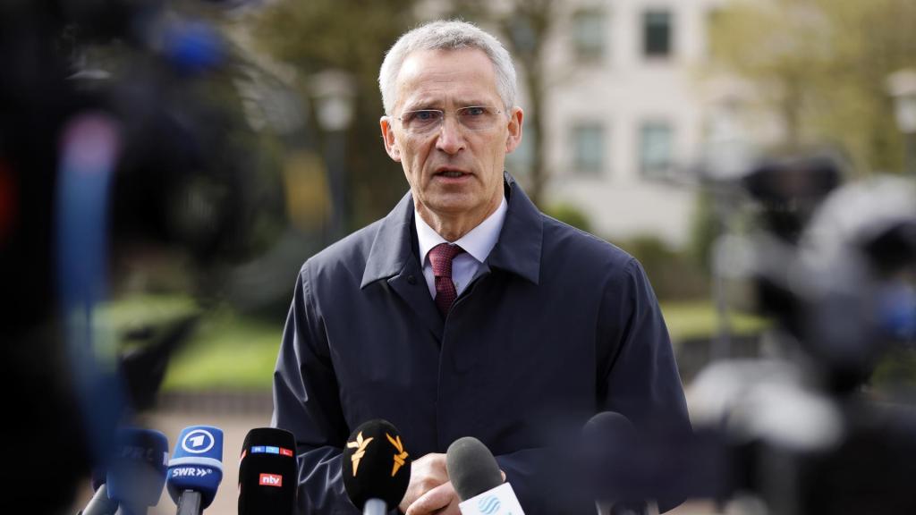 El secretario general de la OTAN, Jens Stoltenberg, este viernes antes de acudir a la reunión del  Grupo de Ramstein.