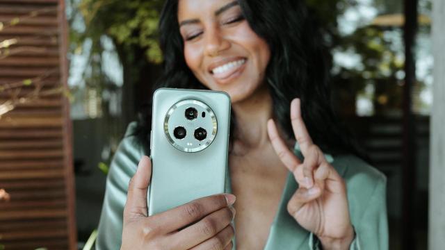 Captura cualquier instante con la cámara de HONOR Magic5 Pro: cargado de IA y potencia