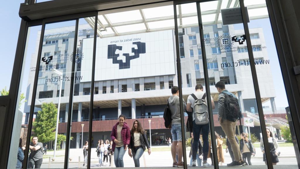 Universidad de País Vasco (UPV/EHU).