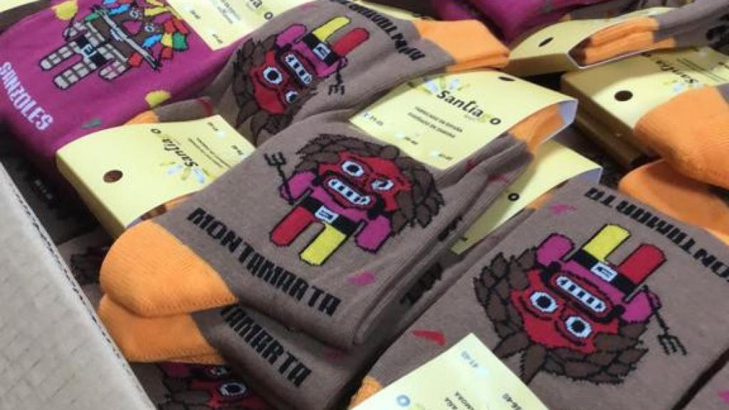 Calcetines de Santiago Textil diseñados por Pifa Montgomery