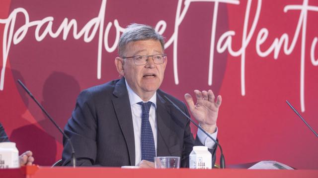 Ximo Puig, en el Business Club de la Cámara de Comercio de Alicante esta mañana.
