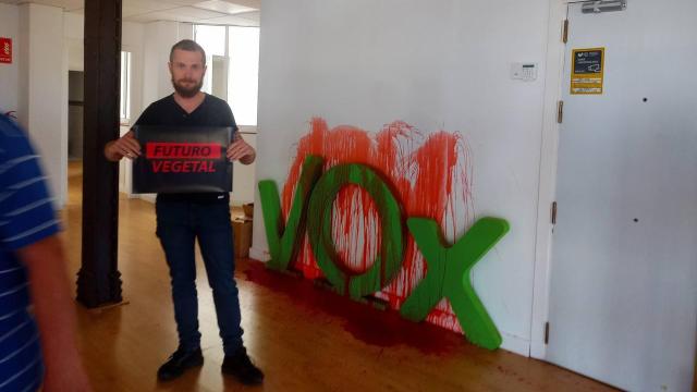 Bilbo Bassaterra y las otras caras visibles de Futuro Vegetal: así se radicalizan físicos, biólogos, juristas...