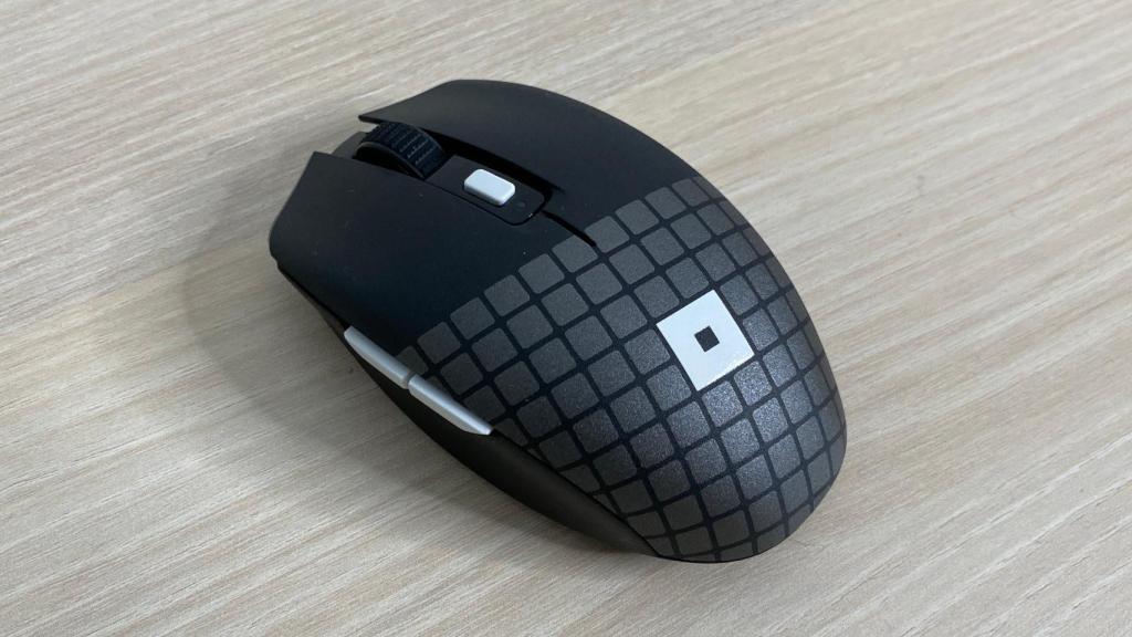 Razer Orochi V2 Roblox Edition
