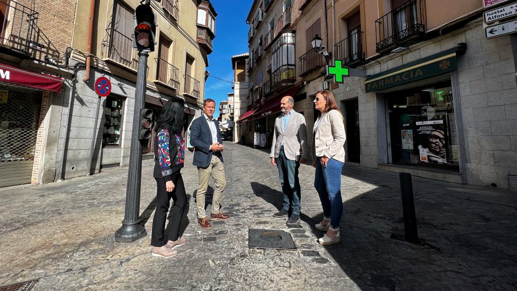Carlos Velázquez en el Casco Histórico de Toledo. Foto: PP Toledo.