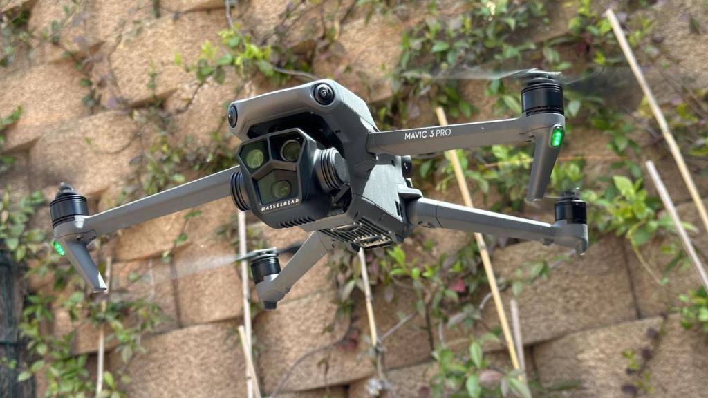 DJI Mavic 3 Pro
