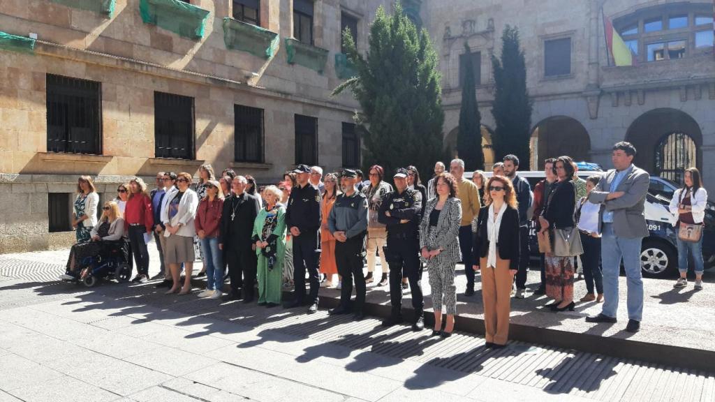 Minuto de silencio en Salamanca