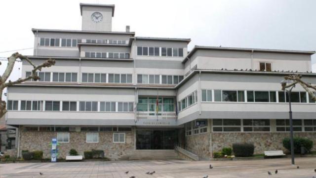 Fachada del Concello de Carballo