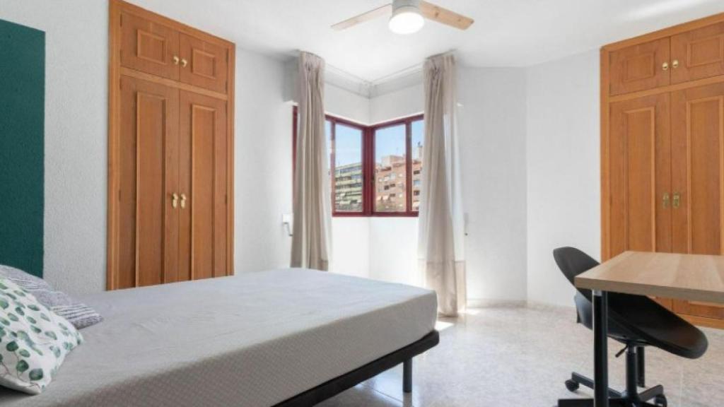 Alquiler de Habitación en Devesa, Altozano (Alicante).