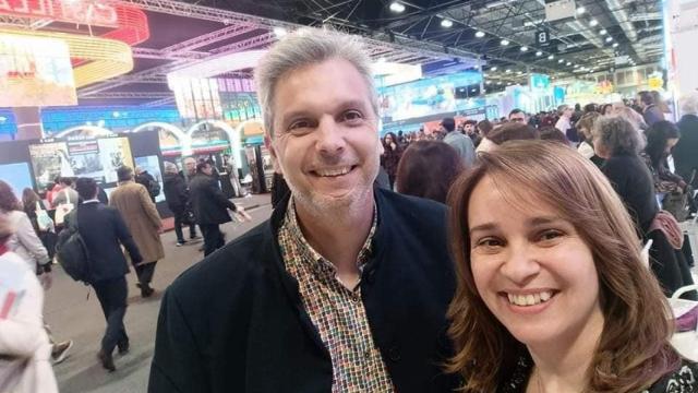 Eduardo Ferrer con la alcaldesa socialista Isabel López.