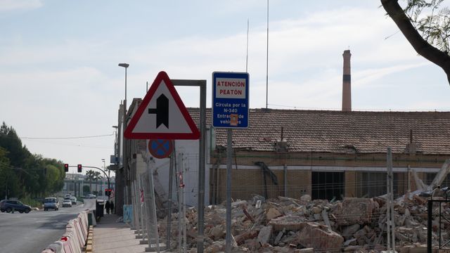 Así es parte del solar que se está derribando para la construcción del centro comercial en Crevillent.