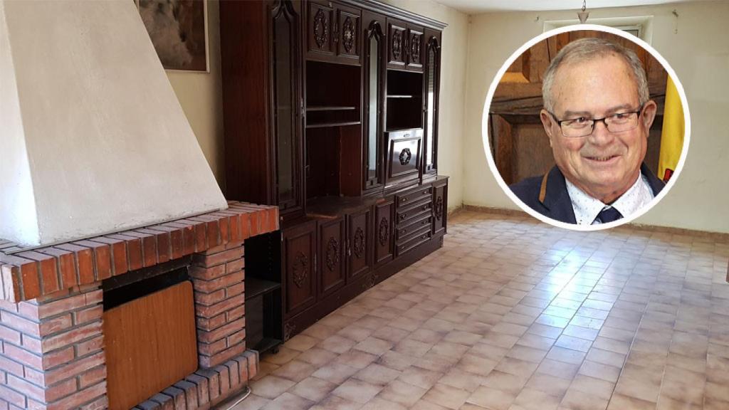 Imagen de la vivienda y el alcalde, José Augusto Rodríguez