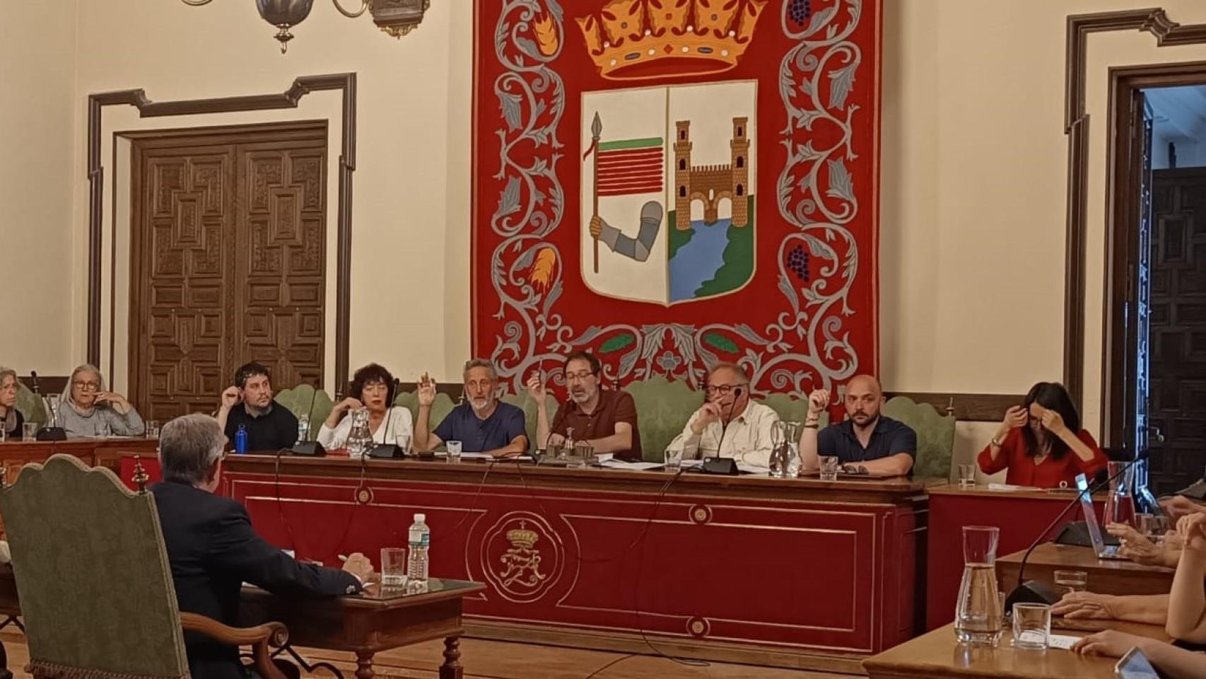 El primer pleno presidido por el alcalde en funciones en ocho años