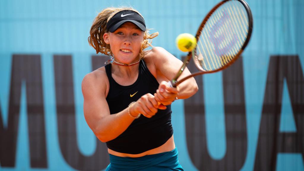 Andreeva, durante su partido frente a Beatriz Haddad Maia.