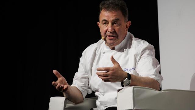 El chef Martín Berasategui durante la celebración del V Congreso Anual de Hostelería Madrid, el 6 de marzo de 2023.