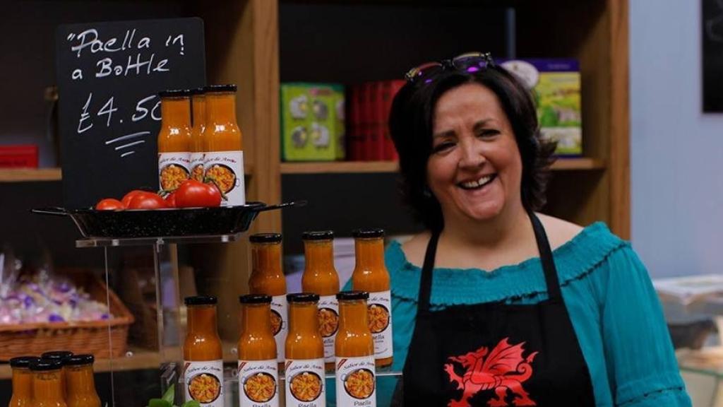 Beatriz Albo, la reina española de las salsas en Reino Unido, durante el programa de la BBC en 2018.