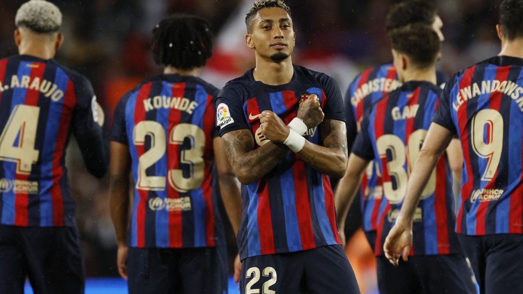 Raphinha celebra su gol.