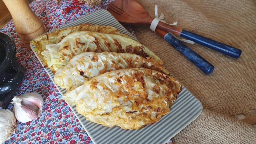 Hojas de col rellenas de carne, una receta de Ucrania inspirada en Medio Oriente para toda la familia