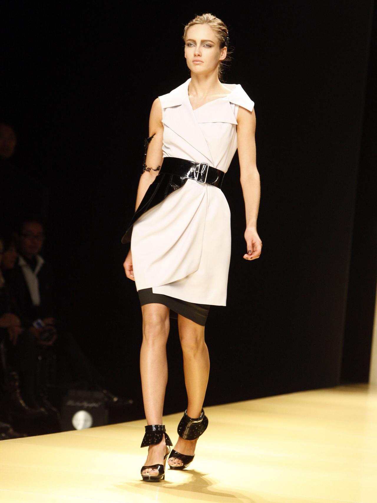 Desfile primavera/verano 2009 de Karl Lagerfeld.