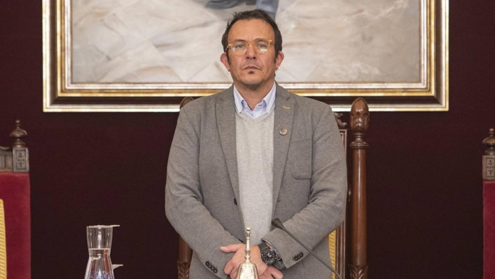 José María González 'Kichi', alcalde de Cádiz, durante un pleno del Ayuntamiento.