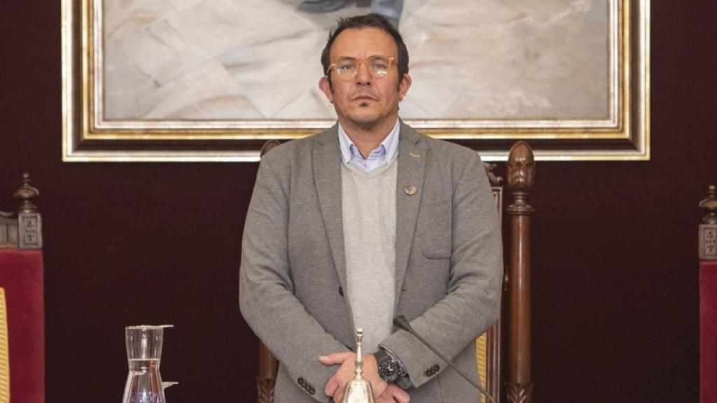 José María González 'Kichi', alcalde de Cádiz, durante un pleno del Ayuntamiento.