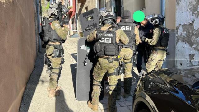 División de Investigación Criminal de los Mossos busca al autor de los hechos.