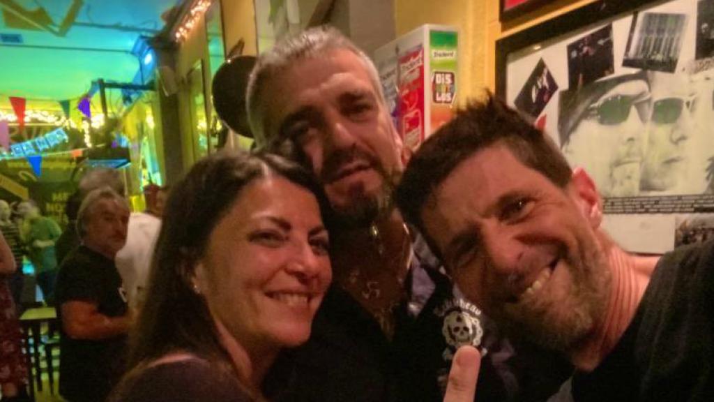 Macarena Olona junto a Basilio y a David Romero.