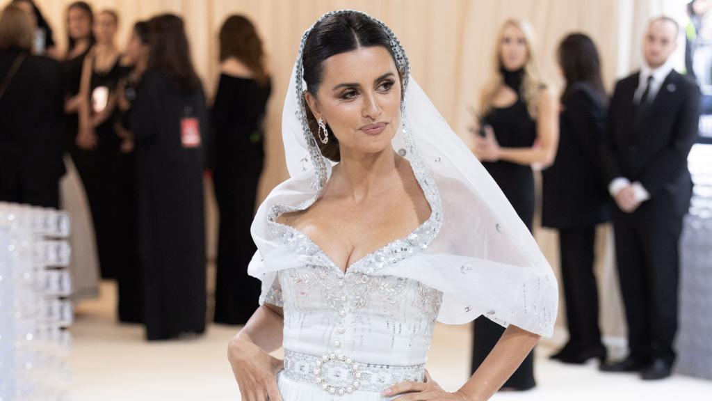 Penélope Cruz posa en la  Gala Met 2023