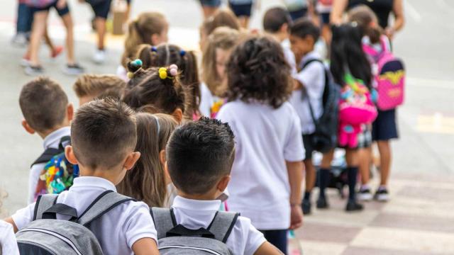 Niños en un colegio, en imagen de archivo.