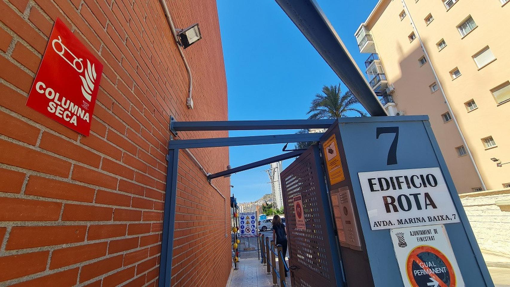 Una de las 'columnas secas' de un inmueble elegido para su comprobación.