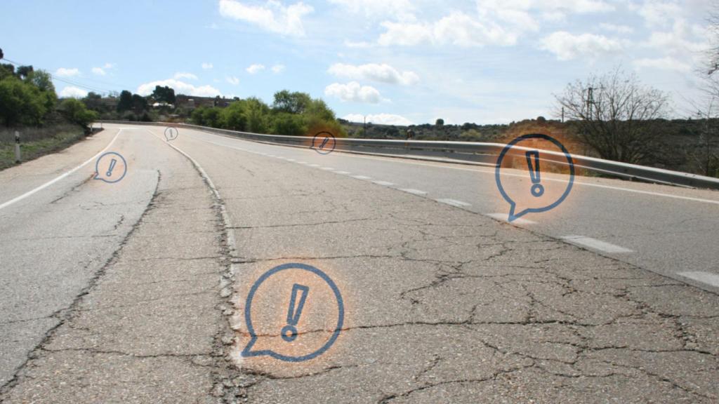 Una imagen de varias grietas en una de las carreteras.