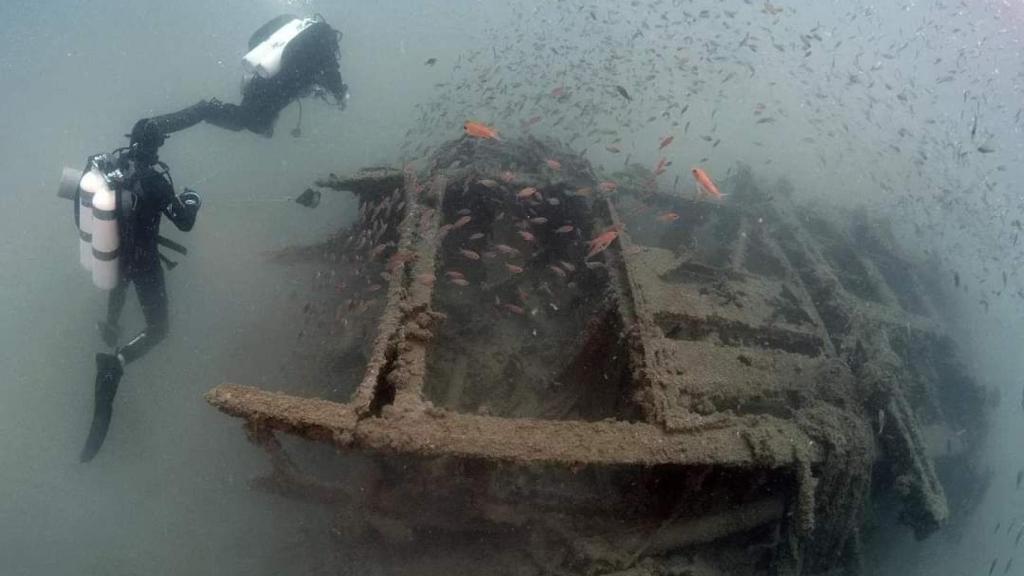 Proyecto arqueológico subacuático Mar del Ebro. Prospección y documentación arqueológica subacuática de los pecios de la Primera y la Segunda Guerra Mundial en el Mar del Ebro