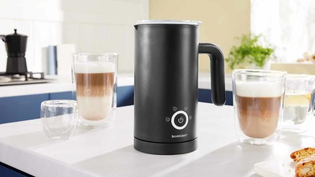 Lidl pone a la venta la jarra espumadora de leche que es clon del Aeroccino y el precio es un chollo