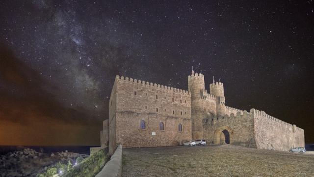 El lugar perfecto para observar las estrellas, a tan solo una hora y media de Madrid