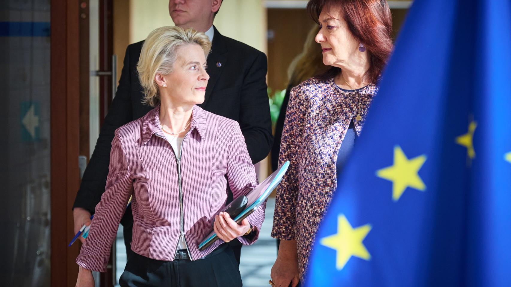 La presidenta de la Comisión, Ursula von der Leyen, durante la reunión de este miércoles en Bruselas