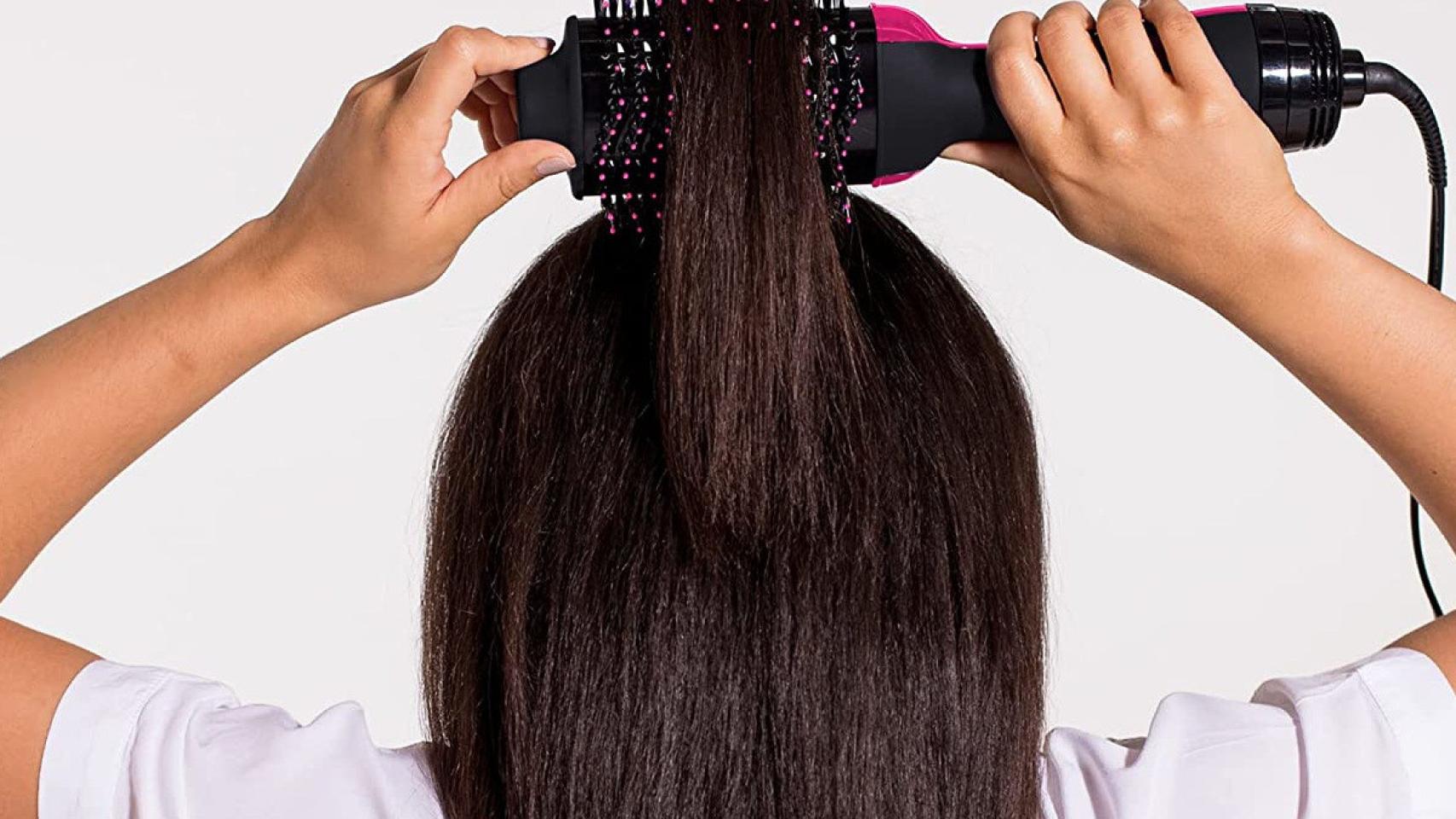Este es el cepillo secador Revlon más vendido en Amazon ¡y tiene un descuentazo del 25%!